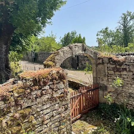 La Maison De Badet Bozouls Exterior foto